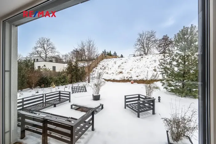 Pronájem vily, Praha - Lysolaje, 150 m2