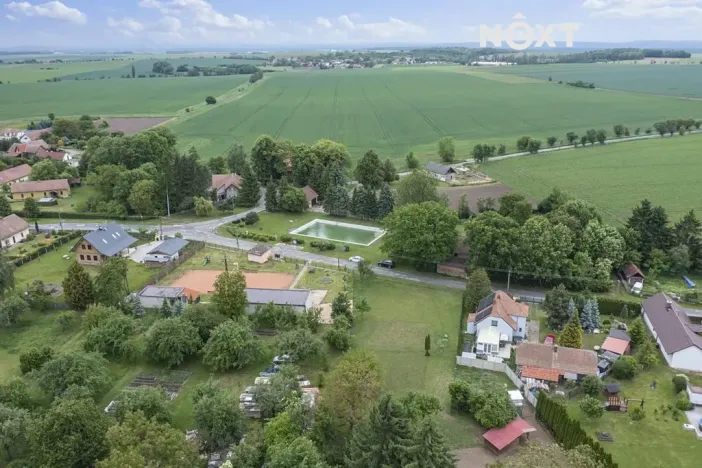 Prodej pozemku pro bydlení, Vinary, 1735 m2