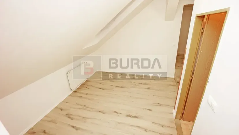 Pronájem bytu 2+kk, Neratovice, 41 m2