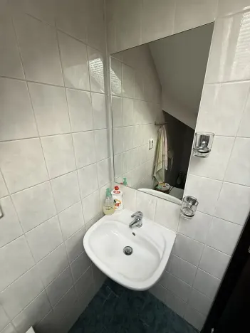 Pronájem pokoje, Praha - Nové Město, Tyršova, 20 m2