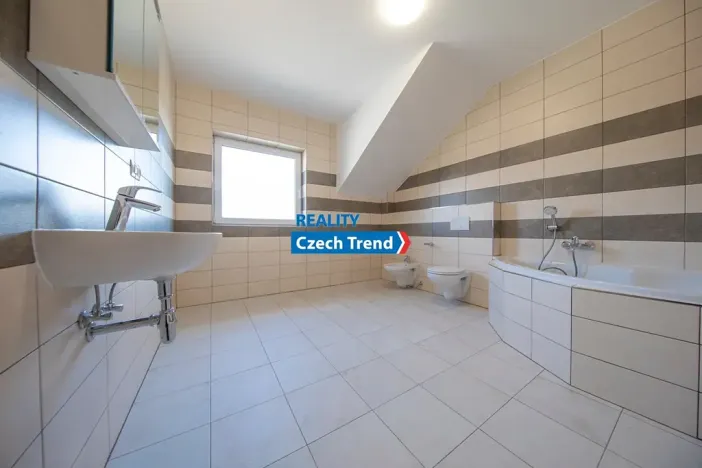 Pronájem rodinného domu, Olomouc, Šípková, 134 m2