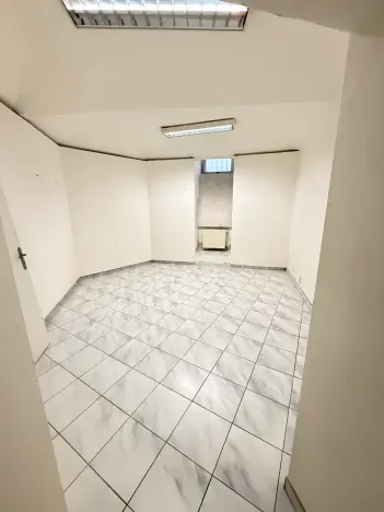 Pronájem obchodního prostoru, Praha - Nové Město, Na Zderaze, 300 m2