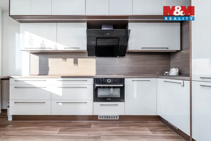 Prodej bytu 3+1, Praha - Kobylisy, Šiškova, 64 m2