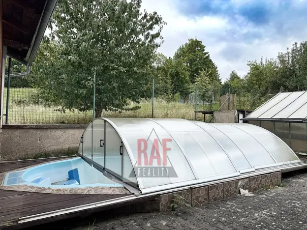 Prodej rodinného domu, Úsobí, 240 m2