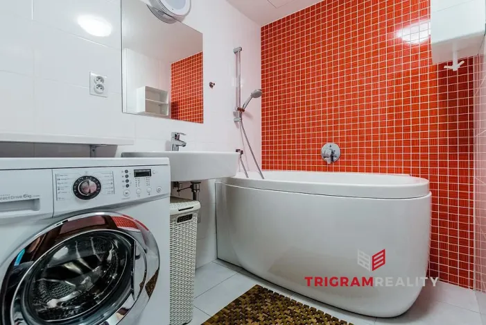 Prodej bytu 2+kk, Hradec Králové, Pouchovská, 54 m2