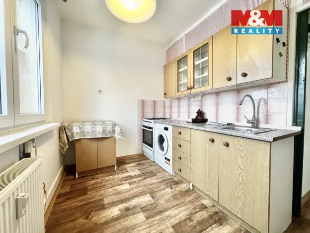 Pronájem bytu 2+1, Kadaň, Budovatelů, 51 m2