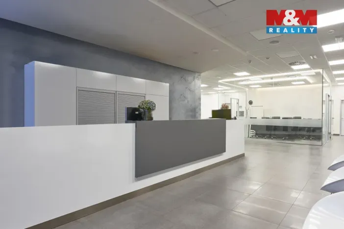 Prodej obchodního prostoru, Zlín, náměstí Míru, 5777 m2