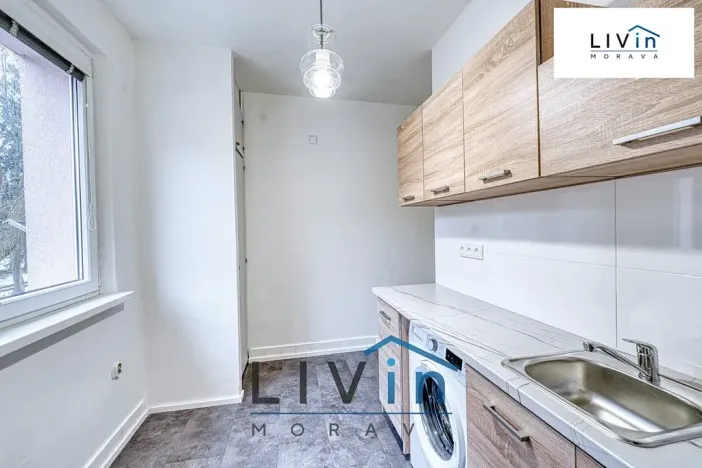 Pronájem bytu 2+1, Olomouc, U místní dráhy, 52 m2