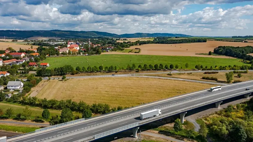 Prodej komerčního pozemku, Bělotín, 9952 m2