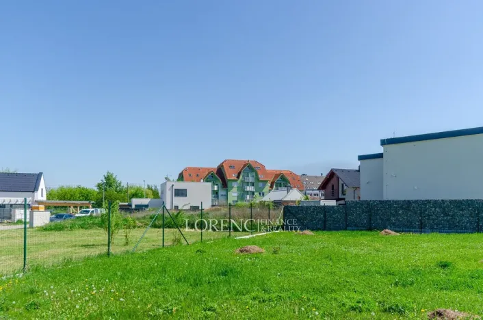 Prodej pozemku, Praha - Kbely, Ponikelská, 707 m2