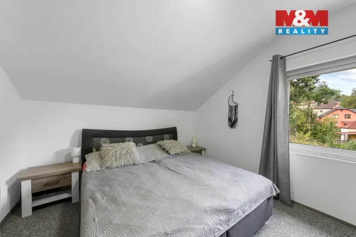 Prodej bytu 5+1, Děčín - Děčín X-Bělá, Sněžnická, 98 m2