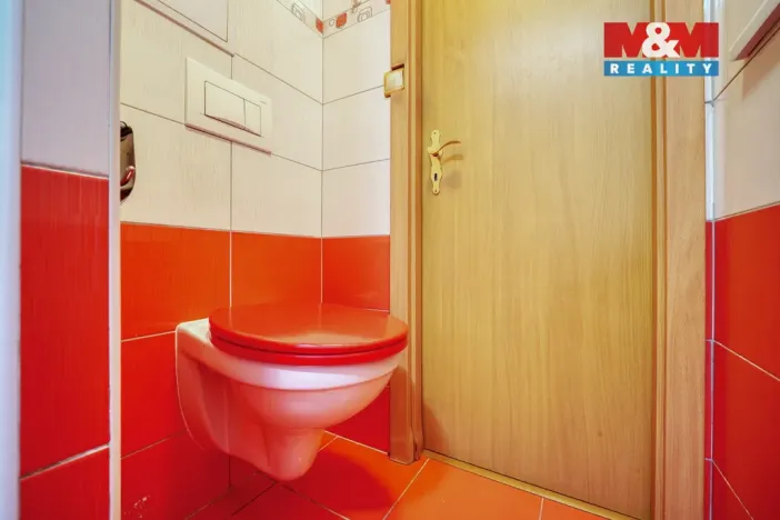 Prodej bytu 3+1, Karlovy Vary - Rybáře, Sibiřská, 82 m2