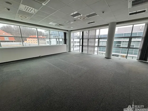 Pronájem kanceláře, Praha - Smíchov, Karla Engliše, 1006 m2