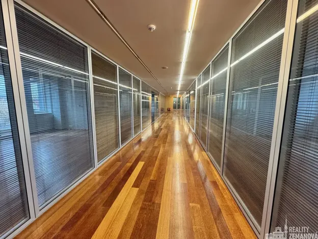 Pronájem kanceláře, Praha - Smíchov, Karla Engliše, 469 m2