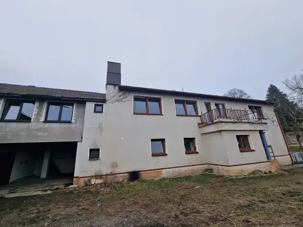 Prodej rodinného domu, Svojšín, 230 m2