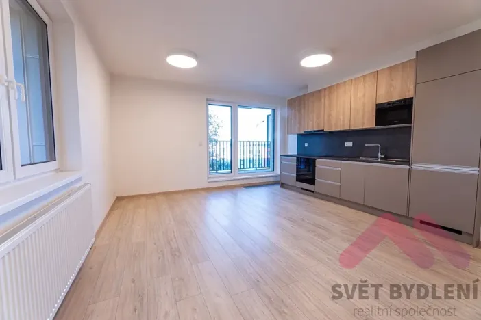 Pronájem bytu 2+kk, Praha - Řepy, Laudova, 61 m2