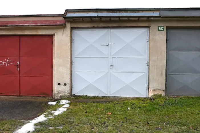 Pronájem garáže, Beroun, 19 m2