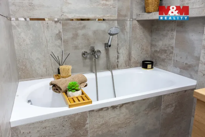 Pronájem bytu 2+kk, Havířov - Podlesí, Hálkova, 48 m2