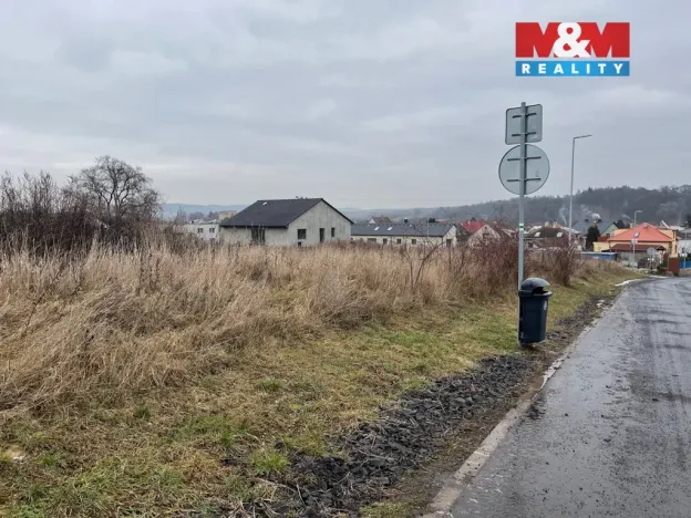 Prodej pozemku pro bydlení, Kryry, U Školky, 900 m2