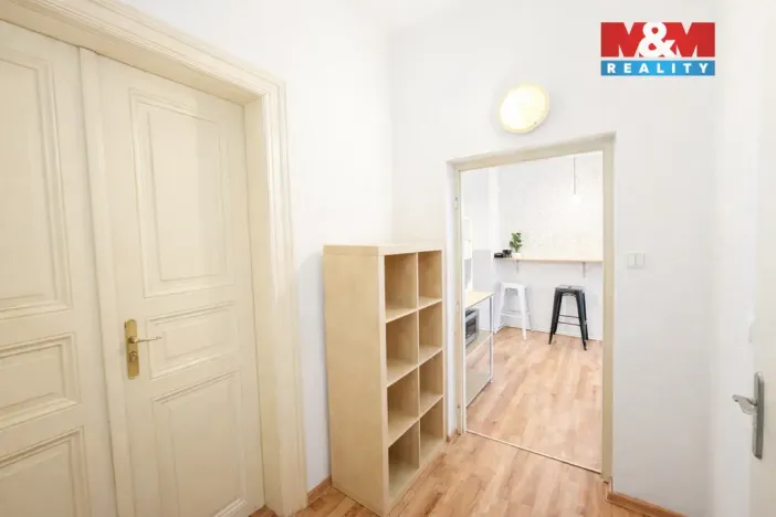 Pronájem bytu 2+1, Praha, Francouzská, 78 m2