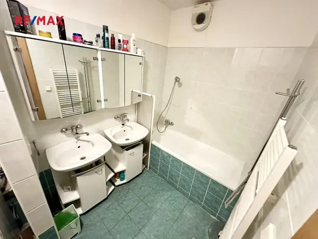 Prodej bytu 3+1, Praha - Strašnice, U hranic, 105 m2