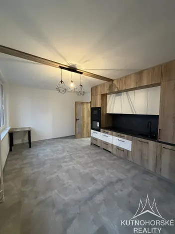 Pronájem bytu 1+kk, Čáslav, R. Těsnohlídka, 33 m2