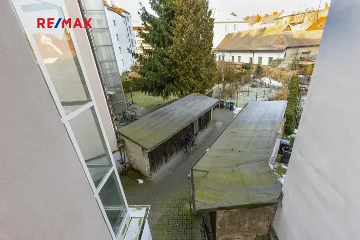 Pronájem bytu 2+kk, Pardubice, Bubeníkova, 50 m2