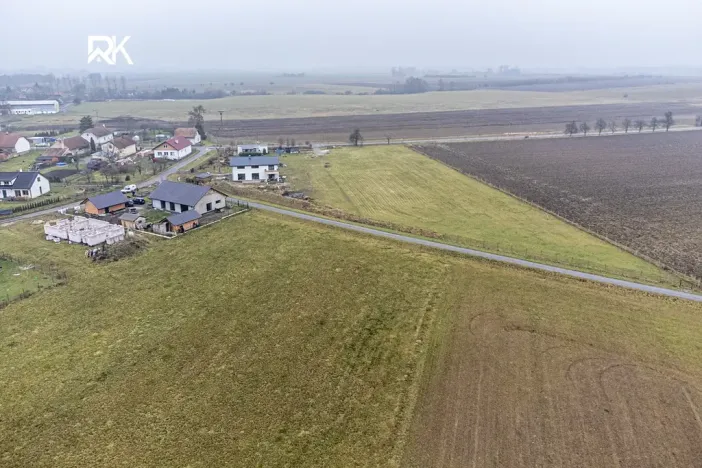 Prodej pozemku pro bydlení, Uhersko, 944 m2