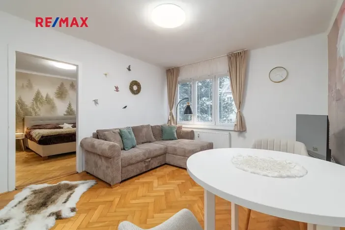 Pronájem bytu 2+1, Plzeň, Suvorovova, 53 m2