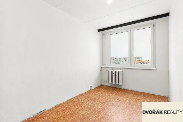 Prodej bytu 3+1, Praha - Petrovice, Rezlerova, 69 m2