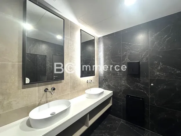 Pronájem kanceláře, Brno, 620 m2