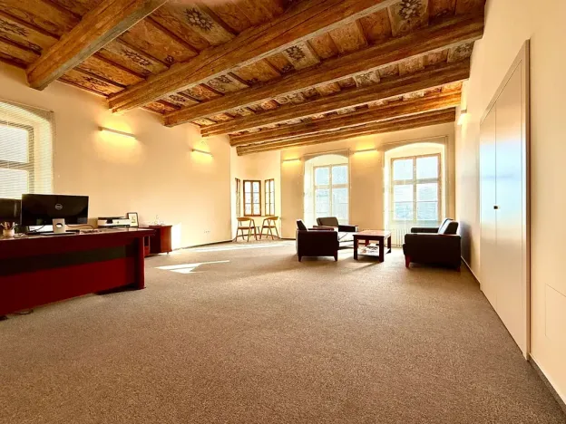 Pronájem kanceláře, Jihlava, Komenského, 61 m2