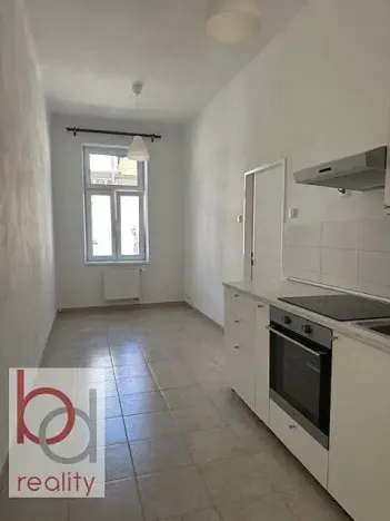 Pronájem bytu 1+1, České Budějovice, Matice školské, 37 m2