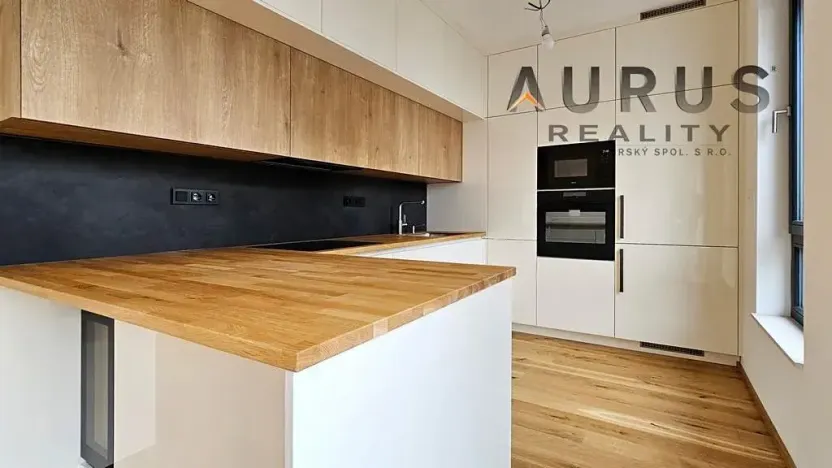 Pronájem bytu 4+kk, Praha - Nusle, Bělehradská, 123 m2