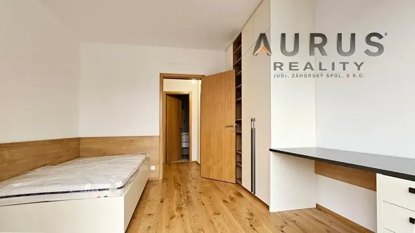 Pronájem bytu 4+kk, Praha - Nusle, Bělehradská, 123 m2