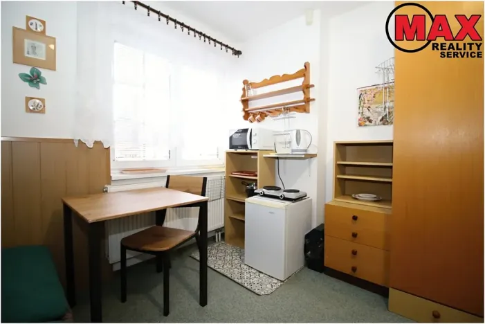 Pronájem pokoje, Praha - Dolní Chabry, 20 m2