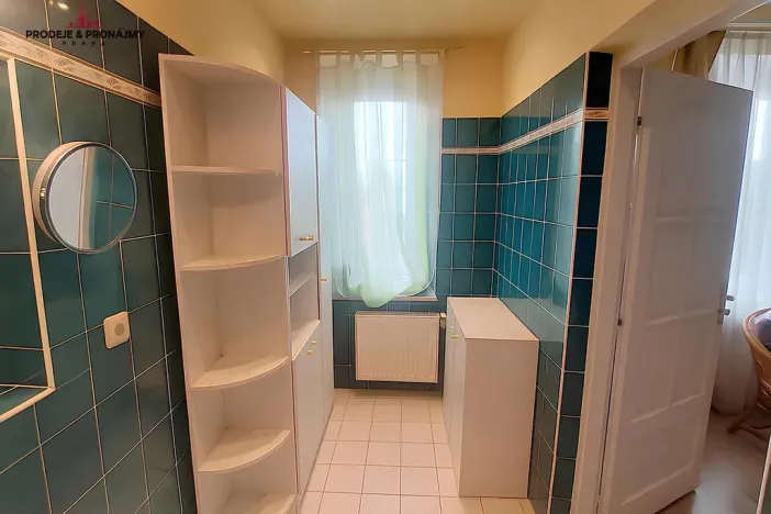 Prodej vily, Praha, 243 m2