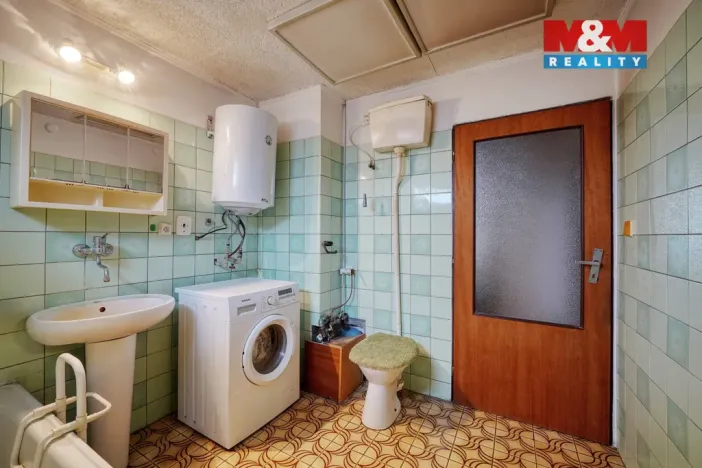 Prodej rodinného domu, Bezvěrov, 110 m2