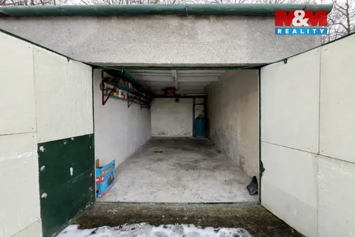 Prodej garáže, Kopřivnice, 17 m2