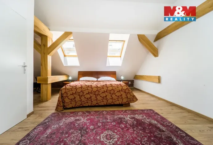 Pronájem bytu 4+kk, Plzeň - Vnitřní Město, Zbrojnická, 102 m2