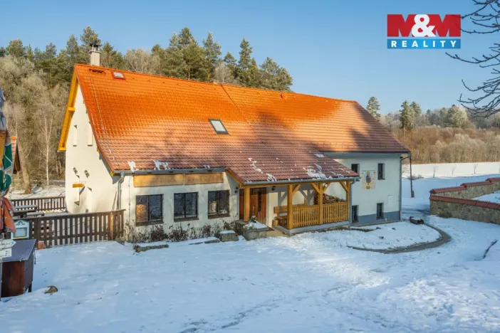 Prodej ubytování, Benešov nad Černou - Děkanské Skaliny, 217 m2