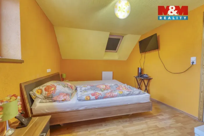 Prodej rodinného domu, Dolany, 157 m2