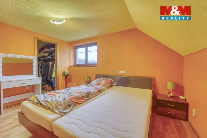 Prodej rodinného domu, Dolany, 157 m2