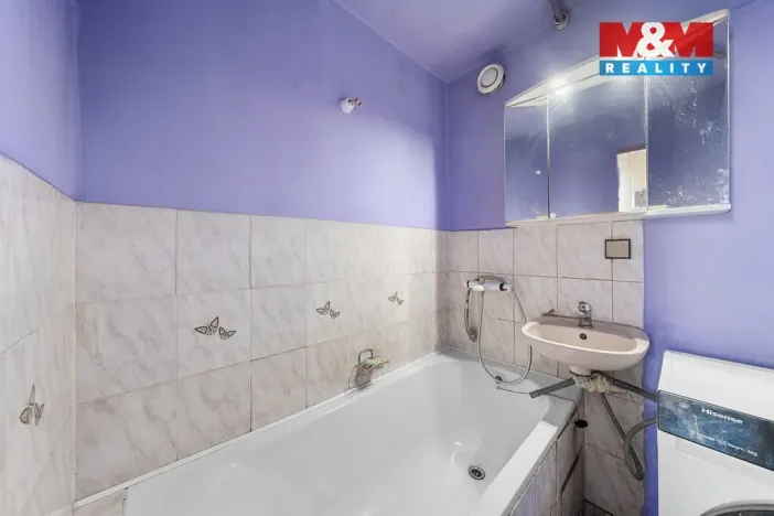 Prodej bytu 2+1, Děčín - Děčín XXVII-Březiny, Kosmonautů, 64 m2