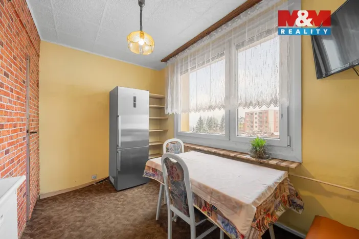 Prodej bytu 2+1, Děčín - Děčín XXVII-Březiny, Kosmonautů, 64 m2