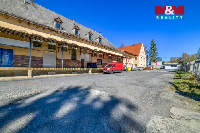 Prodej výrobních prostor, Mariánské Lázně - Úšovice, U Mlékárny, 1870 m2