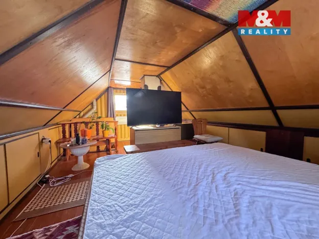 Pronájem chaty, Jenišovice, 77 m2