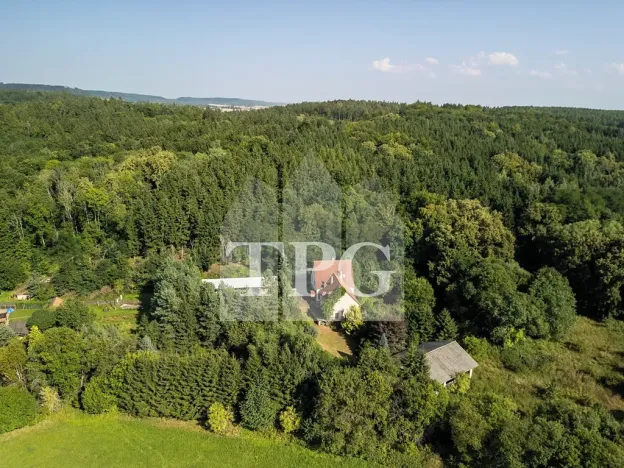 Prodej pozemku pro bydlení, Deštnice, 4068 m2