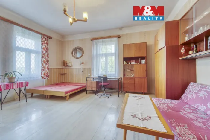 Prodej bytu 2+1, Černošice, Komenského, 109 m2