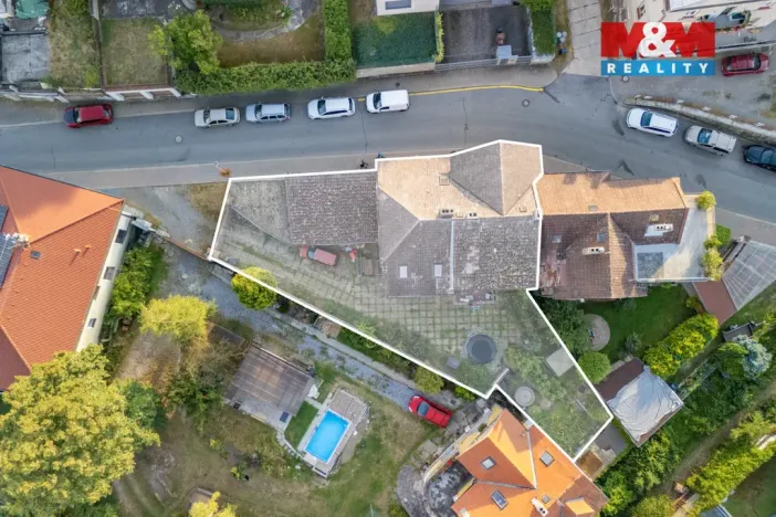 Prodej bytu 2+1, Černošice, Komenského, 109 m2